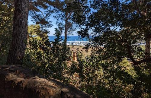 Porto Ercole Apartment | [porto ercole] comfort vista mare + parcheggio gratuito