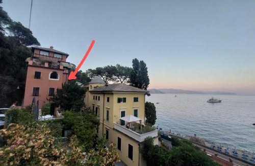Pedale Apartment | Portofino Seaview Apartment, 50 meters from the beach, free parking, air conditioning