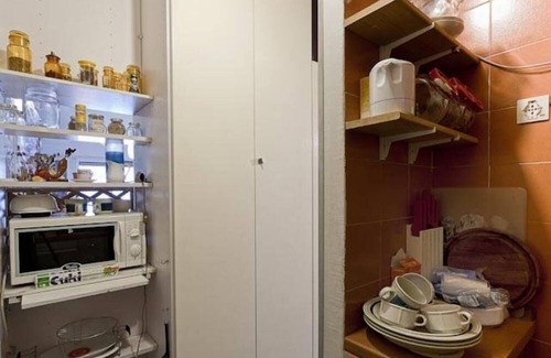 Portovenere Apartment | Portovenere near Cinque Terre in villa with park and private access to the sea