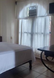 Catemaco Hotel | Posada Bugambilias