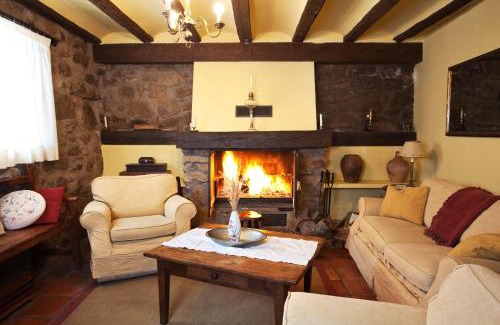 Aldeanueva de Cameros House | Posada de Urreci