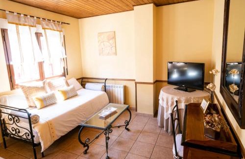 Rascafria Hotel | Posada el Campanario