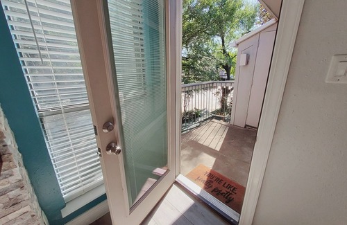 Texas Medical Center Condo | Posh Cozy 2 Bedroom Condo in Med Center/NRG