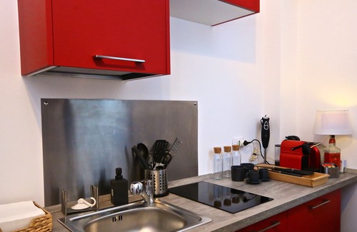 Affori House | Positive Feelings Flat - Positive Sensations