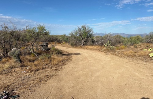 Diamond Bell Ranch RV Rental | Post apocalyptic outpost as a campground in Tucson