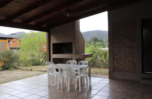 Santa Rosa de Calamuchita Ski Chalet | Postal de las Sierras