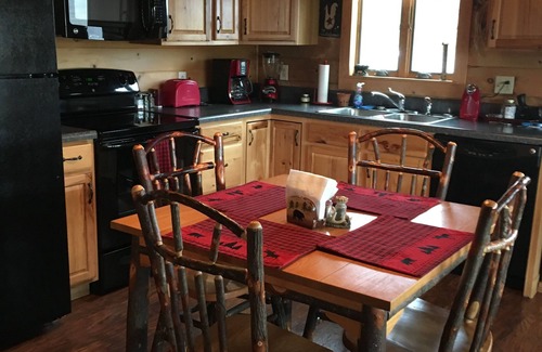 Upper Tract Cabin | Potomac Overlook Log Cabin/WIFi at 12364 Petersburg Pike, Upper Tract,WV .