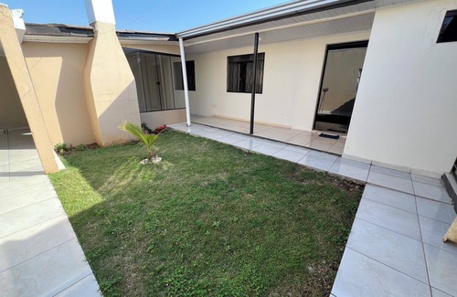 Santa Felicidade House | Pousada Cascavel, Paraná