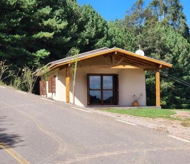 Nova Nazare House | Pousada A Casinha próximo aos Caminhos de Pedra