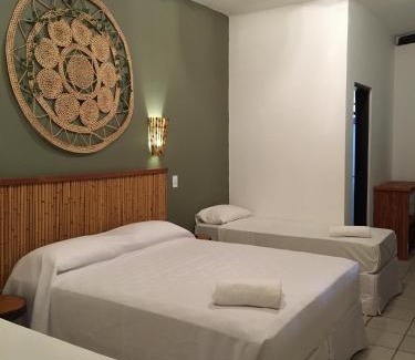 Barra do Sahy Hotel | Pousada Aroeira
