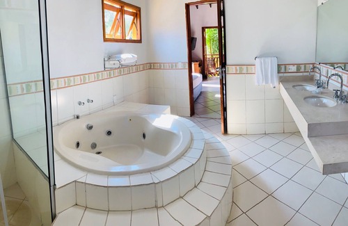 Barra do Sahy Hotel | Pousada Brigitte