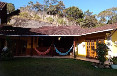 Quitandinha House | Pousada Canto da Paz