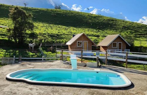 Passa Quatro Ski Chalet | Pousada Villa's Hortelã