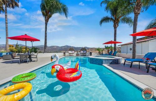 Poway House | Poway Panorama Peak - Pool, Spa, Sleeps 24!