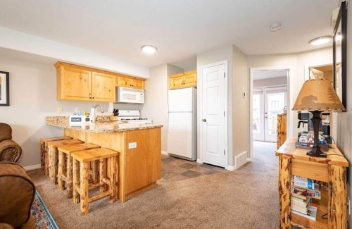 Eden Condo | Powder Mountain Retreat MH110|Pool |Hot Tub |Sauna