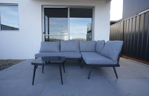 Jindabyne House | Powder Peaks 2A