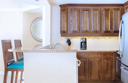 Palm Beach Resort | Powdery Sands & Dreamy Days @Aruba Surf Club's Beachfront Oasis+Amenities. 2BR