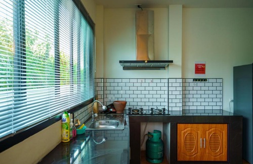 Khum Thong House | pplakepool