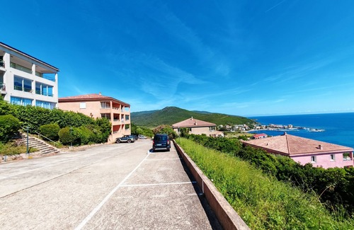 Porticciolo Apartment | Près du Port de Plaisance de Santa Severa - Cap Corse, Appartement T2 à Louer