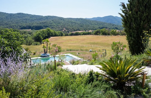 Montecatini Val di Cecina Villa | Prachtige prive villa, hartje Toscane met zwembad & jacuzzi