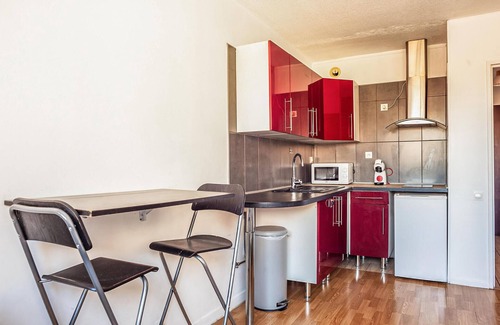 Malpasse Apartment | Practical and compact vacation apartment in the vibrant port city of Marseille.