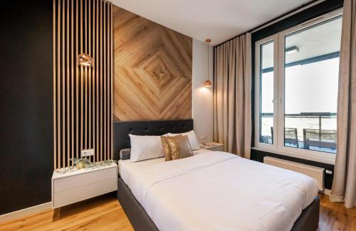 Praga Poludnie Apartment | Praga 23rd Floor High-Class Apartment by BookingHost