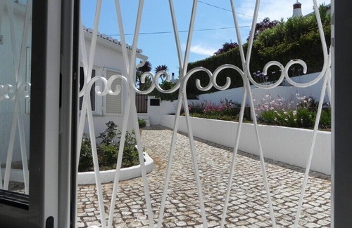 Luz Villa | PRAIA DA LUZ - LAGOS SPACIOUS VILLA ON CLOSED GROUNDS WITH PRIVATE POOL