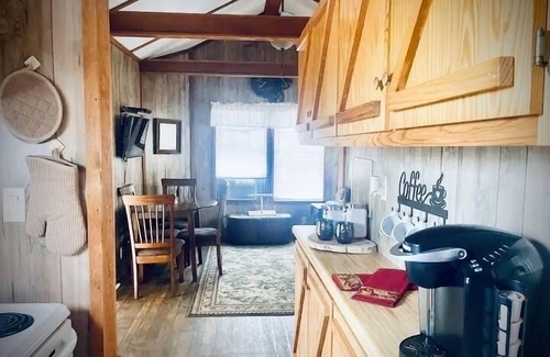 Mena Cabin | Prairie Creek Cabin -Ride SxS to trails from the cabin! Kayak and Fish the Creek