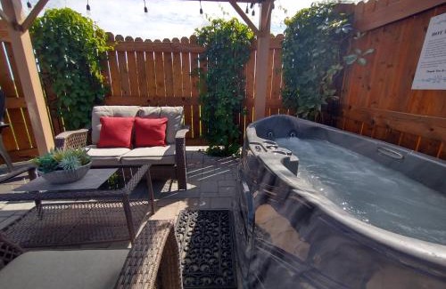 Fort Macleod House | Prairie Rose Cottage