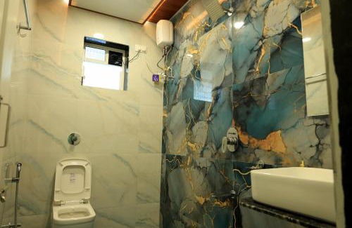 Chendhare Hotel | Prasanna Beach Resort