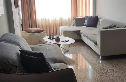 Athens City Centre Apartment | Praxitelous Modern Suite by Athens Urban Retreat