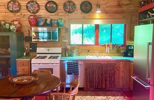 Gallatin Gateway Cabin | Pre-Season Discount on Winter Wonderland Cabin