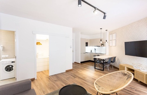 San Roque Apartment | Precioso Apartamento con Patio y Parking Gratis