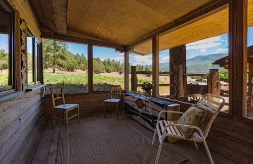 Durango - Purgatory Cabin | ⭐️Premier Host - Serene cabin, the best amenities, north end of James Ranch