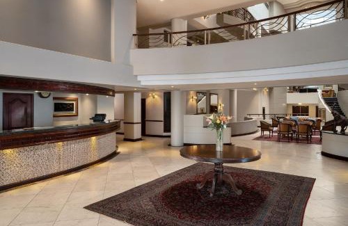 Quigney Beach Hotel | Premier Hotel Regent