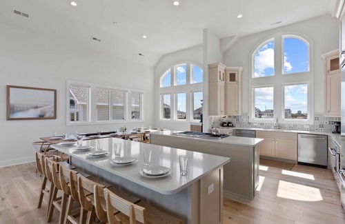 Ocean Isle Estates House | Premier Oceanfront w/Pool, Hot Tub, Elevator, Game & Theater Rooms, Tiki Bar