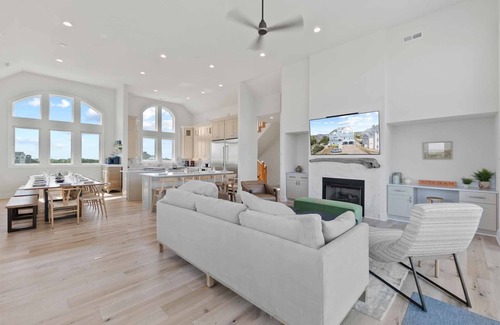 Ocean Isle Estates House | Premier Oceanfront w/Pool, Hot Tub, Elevator, Game & Theater Rooms, Tiki Bar