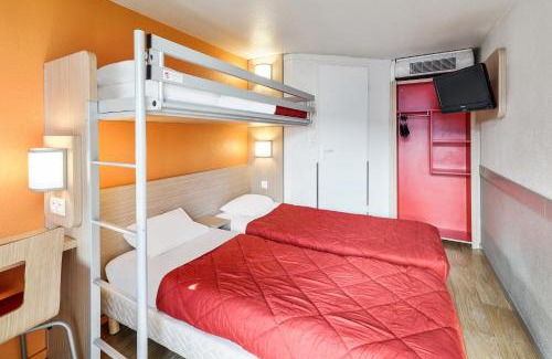 Saint-Cyr-l'Ecole Hotel | Premiere Classe Versailles - Saint Cyr L'ecole