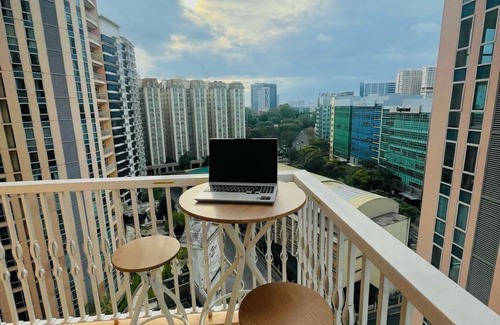 Pinagsama Condo | Premium 1BR family friendly condo with full balcony views in BGC