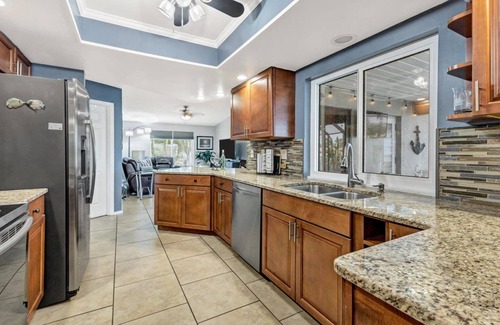Charlotte Harbor House | 🥇 Premium 3bd villa on canal with a private pool (CH875)