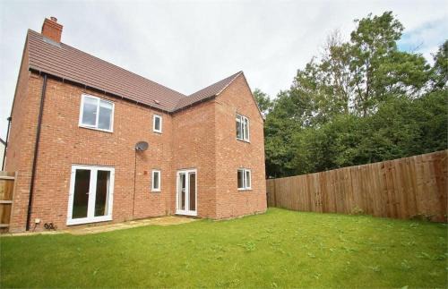 Rugby Apartment | Premium accommodation, Home away from Home