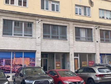 Kosice Old Town Apartment | Premium Apt Kosice Center 3 room 150m2 Hlavna ulica