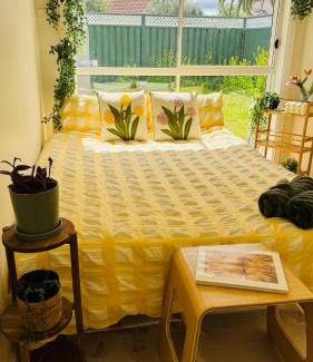 St. Albans Apartment | Premium bedroom in central location
