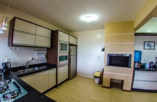 Praia do Rosa House | Premium Bungalow, beautiful view