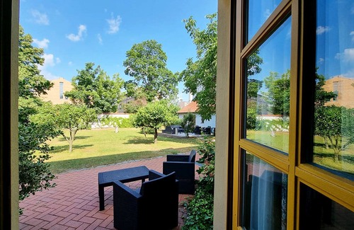 Babelsberg Nord Apartment | Premium double room (2-4 pers.), shower/WC, 1 comb. Living room, bedroom with sofa bed