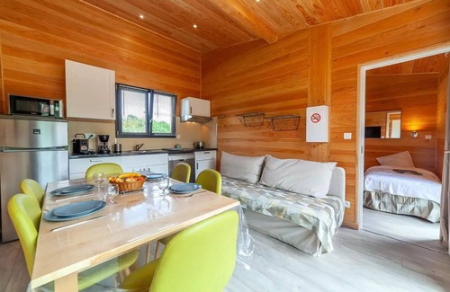 Martres-Tolosane Ski Chalet | Premium Ecolochic Chalet 6 bis 8 Personen - 6 Pers. im Preis enthalten