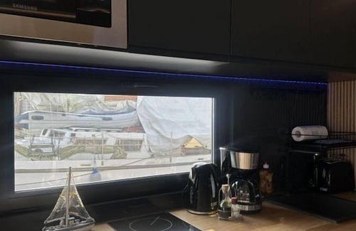 Herrenwyk Boat Rental | Premium Houseboat Blue Lagoon