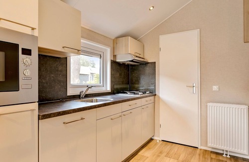 Hoge Hexel Ski Chalet | Premium Lodge Near Recreation Lake
