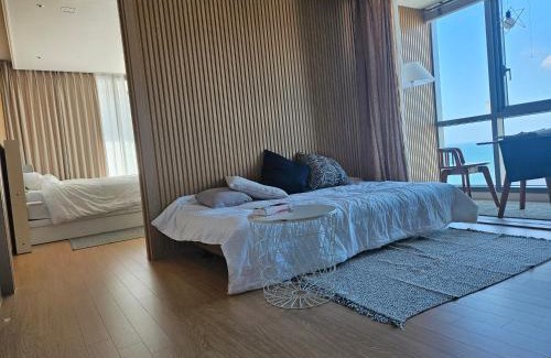 Haeundae Apartment | premium ocean view in HAEHUNDAE BONA TRAVEL