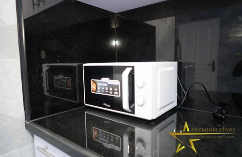 Bonaberi Apartment | Premium Stars Guesthouse Douala